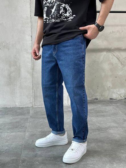 Однотонные джинсы МОМ молодежные стильные мужские черного цвета фото — Beauty&Fashion