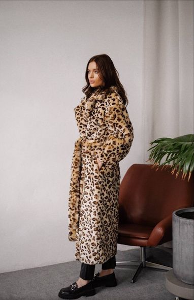 Теплое пальто из нежного и очень теплого экохура кролика женского черного цвета фото — Beauty&Fashion