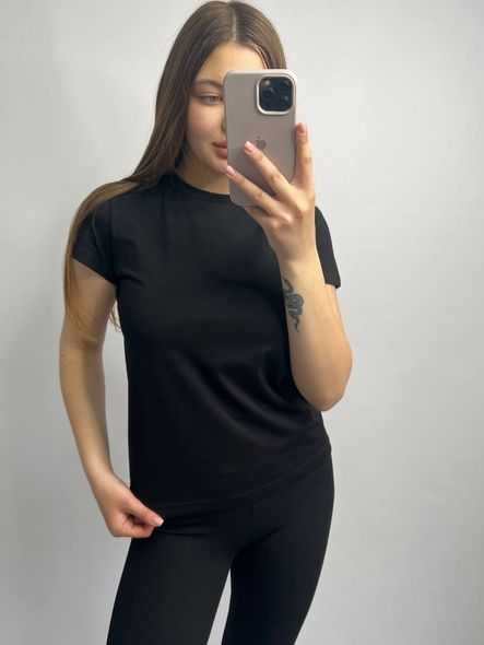 Женская удлиненная однотонная оверсайз футболка (Черный) фото — Beauty&Fashion