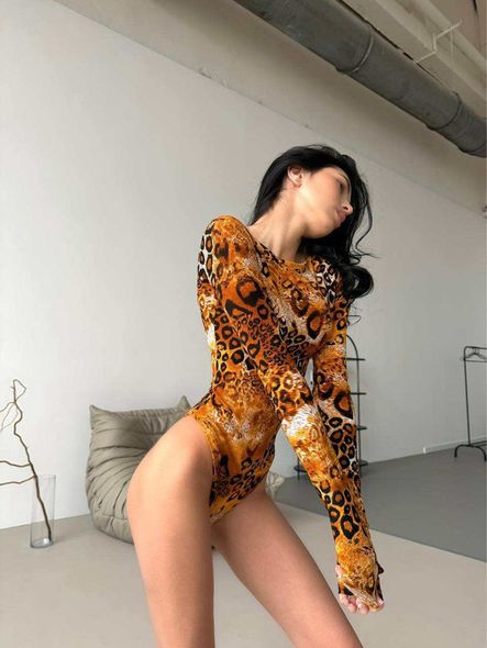 Леопардовий стильний боді з рукавами жіночий леопардового кольору фото — Beauty&Fashion
