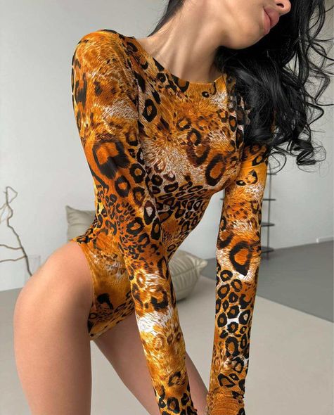Стильный леопардовый боди с рукавами женского леопардового цвета фото — Beauty&Fashion