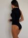 Однотонний боді з вирізом на плечі в рубчик жіночий чорного кольору  R1490/219 фото 5 — Beauty&Fashion