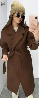 Женское кашемировое однотонное пальто с накладными карманами и поясом (Шоколадный) фото — Beauty&Fashion