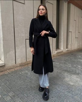 Женское универсальное однотонное пальто с поясом (Черный) фото — Beauty&Fashion