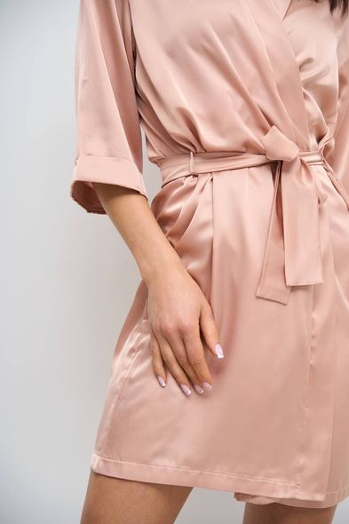 Женский нежный и легкий домашний шелковый пудровый халат фото — Beauty&Fashion
