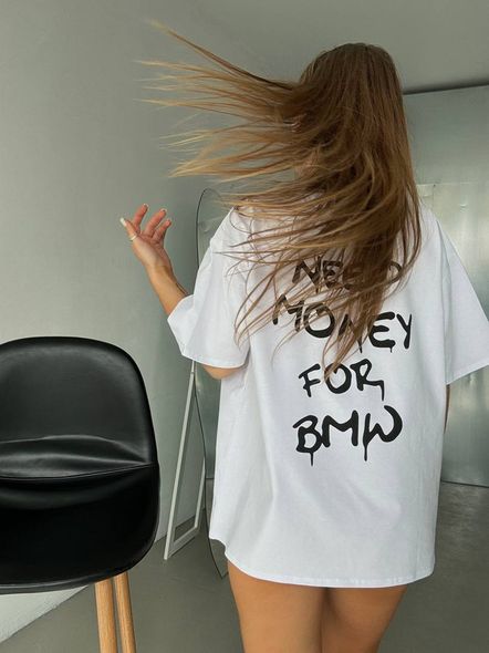 Летняя свободная футболка с принтом женская белого цвета фото — Beauty&Fashion