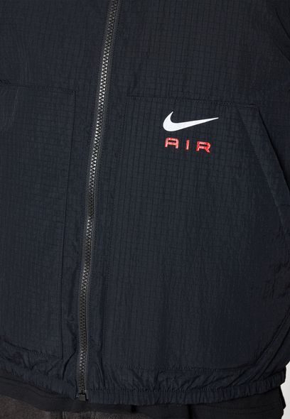 Жилетка Nike Air Insulated Woven Vest (FZ4697-010) фото — Beauty&Fashion