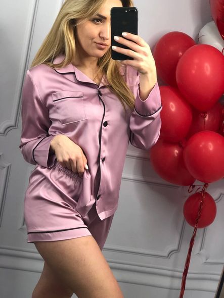 Жіноча однотонна шовкова піжама трійка (сорочка з довгим рукавом, штани, шорти) (Темно-рожевий) фото — Beauty&Fashion