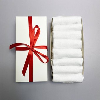 Набір жіночих коротких шкарпеток 36-40 р на 8 пар в коробці із стрічкою літо білий фото — Beauty&Fashion