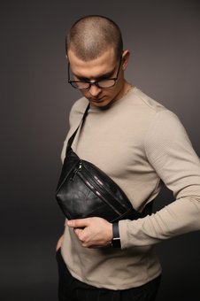 Мужское портмоне из натуральной кожи коричневое фото — Beauty&Fashion