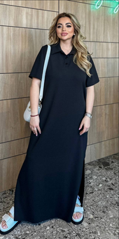 Подовженна сукня-поло з розрізом жіноча чорного кольору фото — Beauty&Fashion
