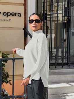 Теплый однотонный ангоровый свитер женский белого цвета фото — Beauty&Fashion