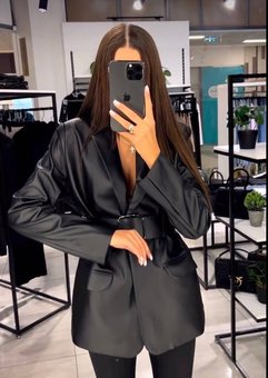 Флісовий шкіряний класичний піджак жіночий чорного кольору фото — Beauty&Fashion