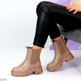 Жіночі черевики "Olly" з натуральної шкіри на еластичними вставками з боків (Темно-бежевий) фото — Beauty&Fashion