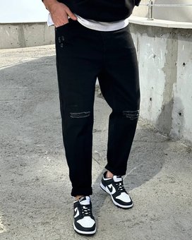 Однотонные стильные джинсы мом с потертостями мужские черного цвета фото — Beauty&Fashion