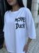 Літня вільного крою футболка з принтом жіноча білого кольору Y4669/7169 фото 2 — Beauty&Fashion